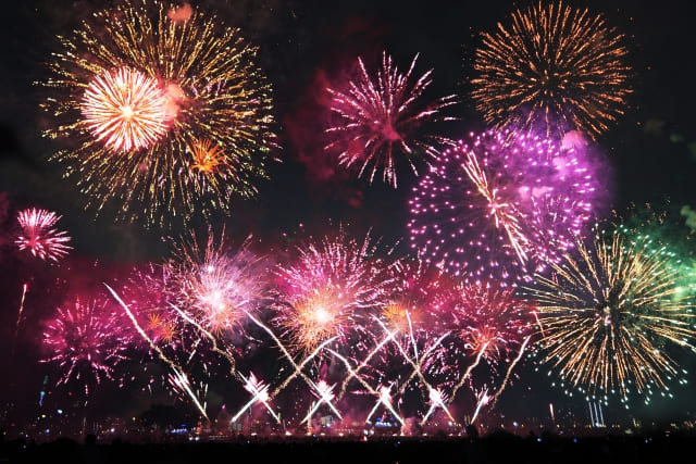名古屋港花火大会年の日程や開催時間 場所情報 交通アクセス 日本全国 祭りに花火